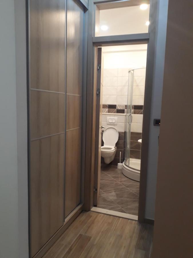 Apartmani Andrea Herceg Novi Buitenkant foto